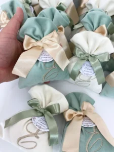 Sacchetti Porta confetti Velluto Personalizzati