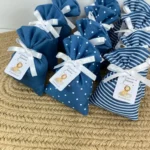 Sacchetti lavanda nascita bimbo azzurri assortiti con tag