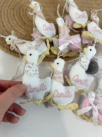 Creazione su misura- 10 paperelle con nome ricamato