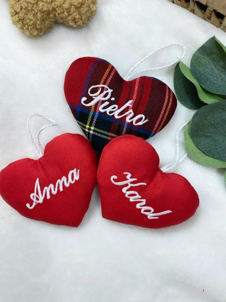 cuori di Natale in tessuto personalizzati